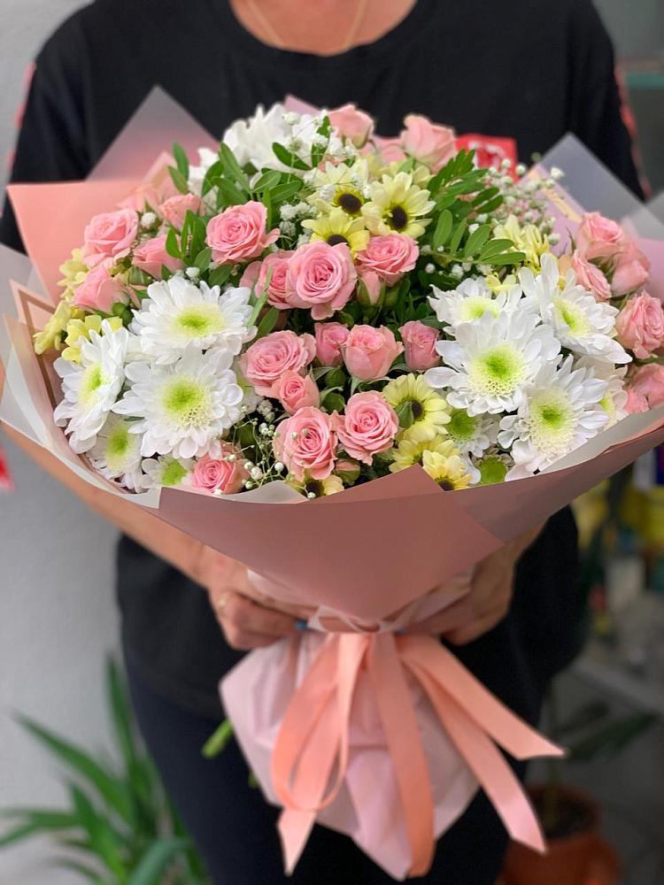 Букет цветов из: Розы и Хризантемы в Тельмане