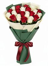 Букет Микс из красных и белых роз #REPLACE_PRED# Тельмане