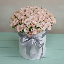 Цветочная композиция из Розы в шляпной коробке в Тельмане