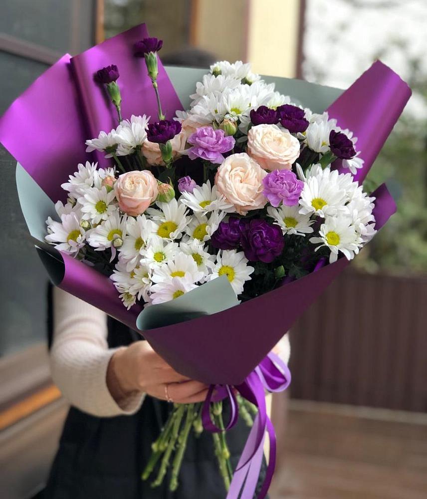 Букет цветов из: Хризантемы, Гвоздики и Розы в Тельмане