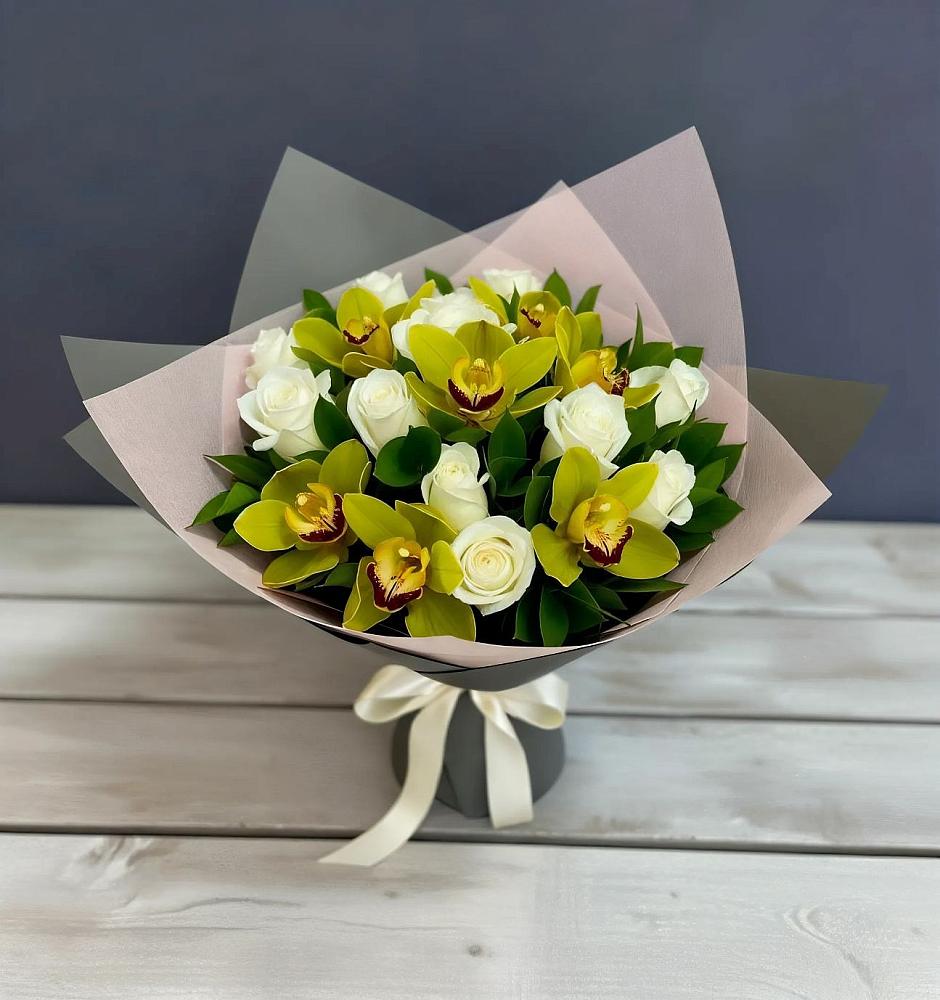 Букет цветов из: Орхидеи и Розы в Тельмане