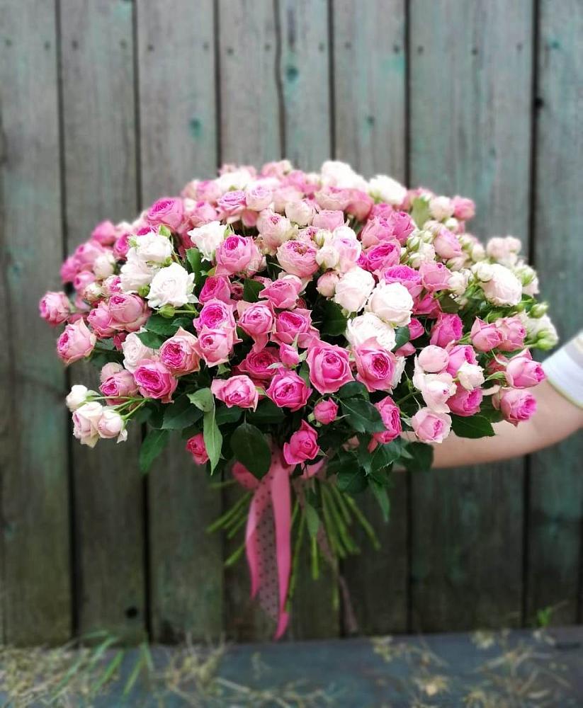 Букет Розовые кустовые розы Натали и Лав Лидия в Тельмане