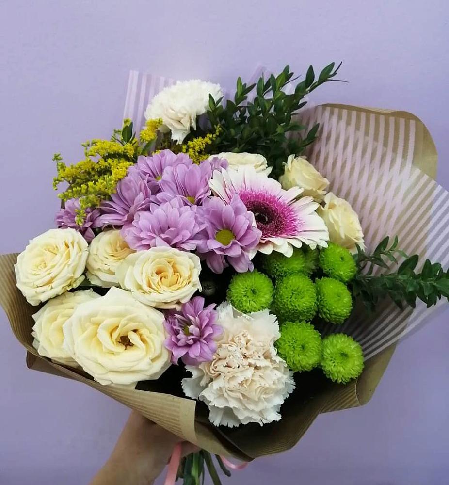 Букет цветов из: Хризантемы, Розы, Гвоздики и Герберы в Тельмане